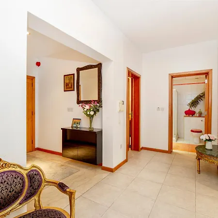 St. Julians Portomaso Marina Antique Apartment Saint Julian's Exterior photo