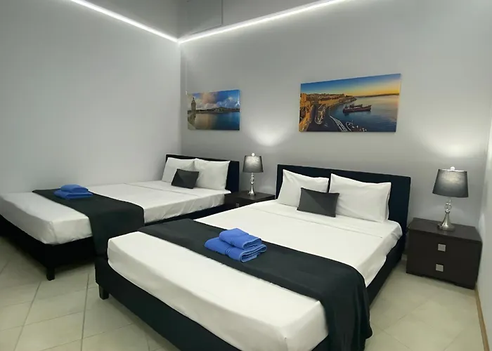 St. Julians Portomaso Marina Antique Apartment