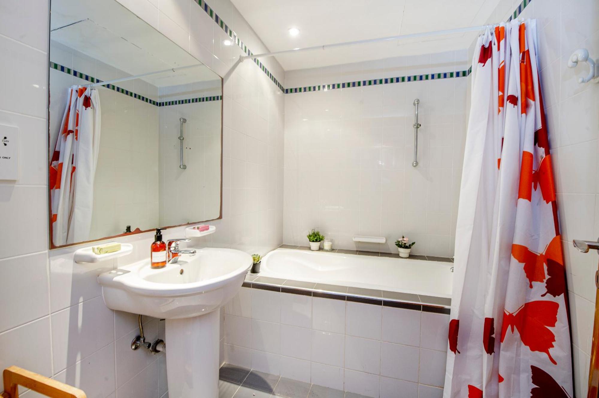 Apartment St. Julians Portomaso Marina Antique *
